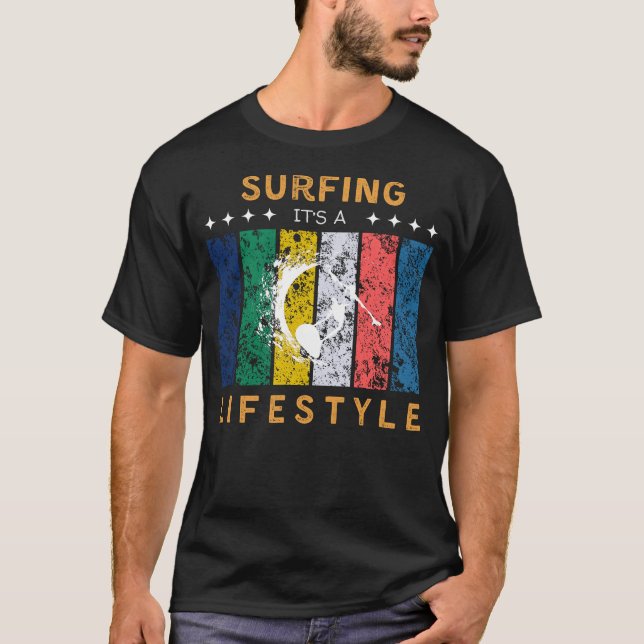 Camiseta Surfing its a Lifestyle Funny Tee (Anverso)
