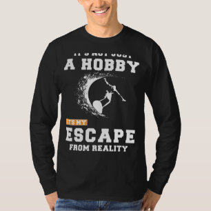 Camiseta Surfing: Más allá de un hobby, mi realidad escapa 
