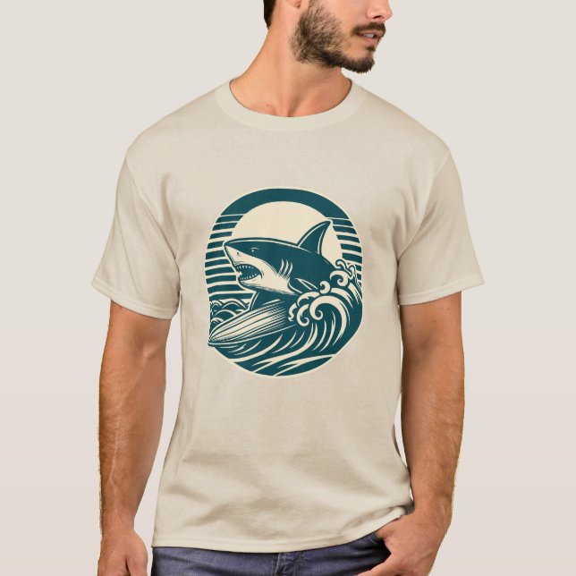 Camiseta Surfing Shark (Anverso)