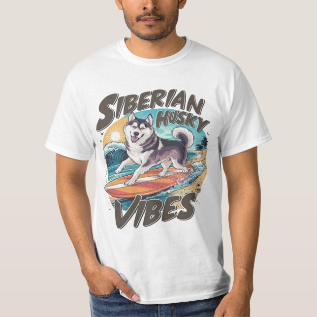 Camiseta Surfing siberiano conquistando la marea tropical (Anverso)