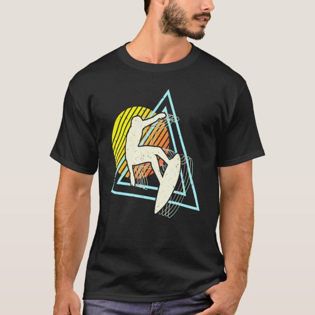 Camiseta Surfing Surfer Sunset Vaporwave Surfboard (Anverso)