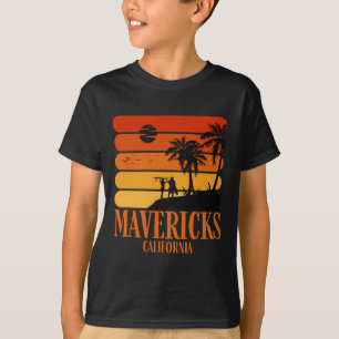 Camiseta Surfing Vintage Mavericks Beach California Retro S
