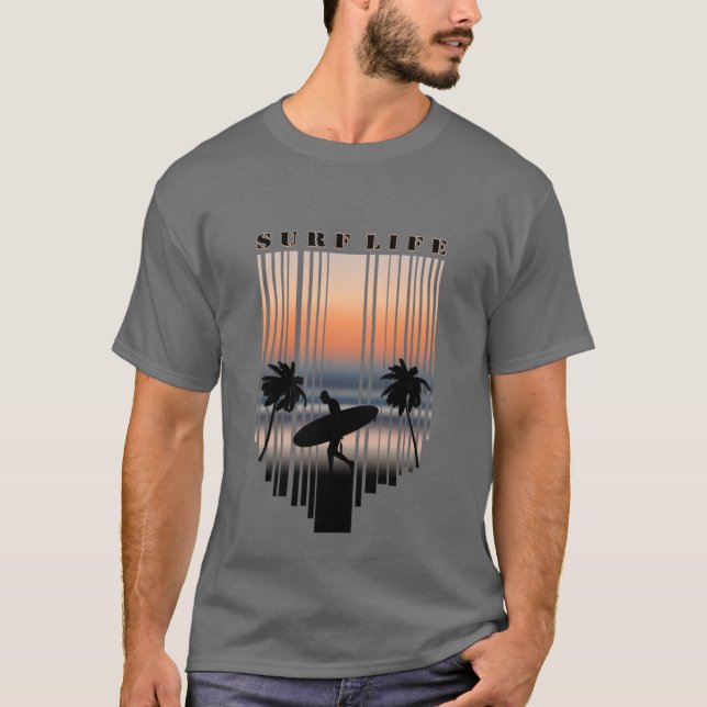 Camiseta Surfista En La Playa Al Atardecer | Surf Life T- (Anverso)