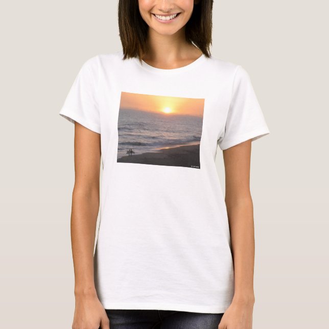 Camiseta Surfistas al atardecer (Anverso)