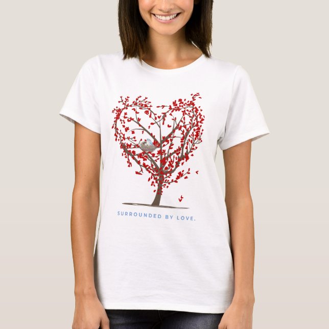 Camiseta Surrounded by love (Anverso)
