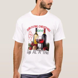 Camiseta Surviving Christmas One Sip at a Time Funny