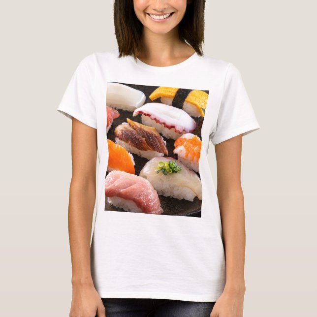 Camiseta Sushi Dream – Jewels of the Sea (Anverso)