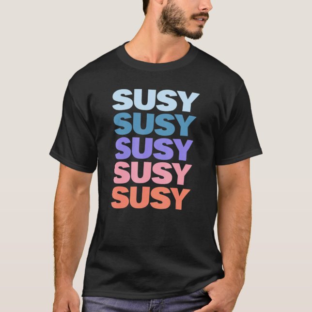 Camiseta Susy de texto repetido moderno (Anverso)