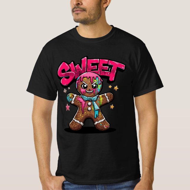 Camiseta Sweet Chaos – Graffiti Gingerbread Christmas Shirt (Anverso)