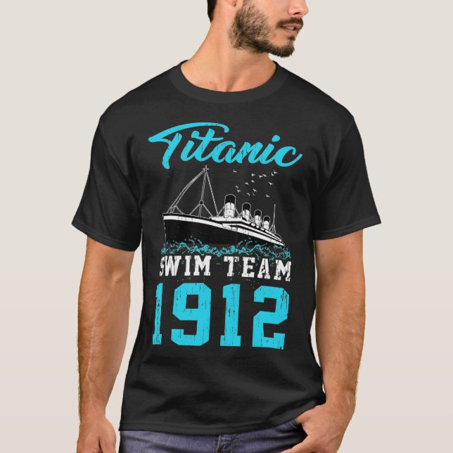Camiseta Swimmer Titanic Swim Team 1912 genial y divertido  (Anverso)