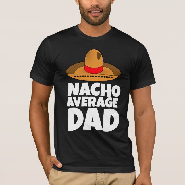 CAMISETA T-SHIRS DE NACHO PROMEDIO DAD (NEGRO) (Anverso)
