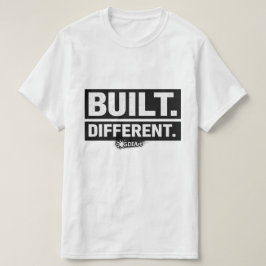 Camiseta T-Shirt - BUILT DIFFERENT