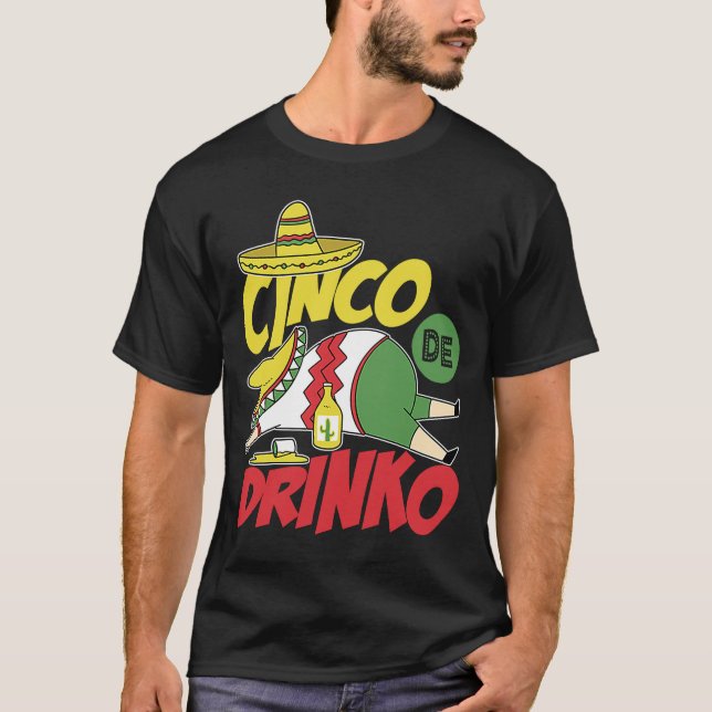 Camiseta Taco de Nacho Sombrero Poncho Cinco (Anverso)