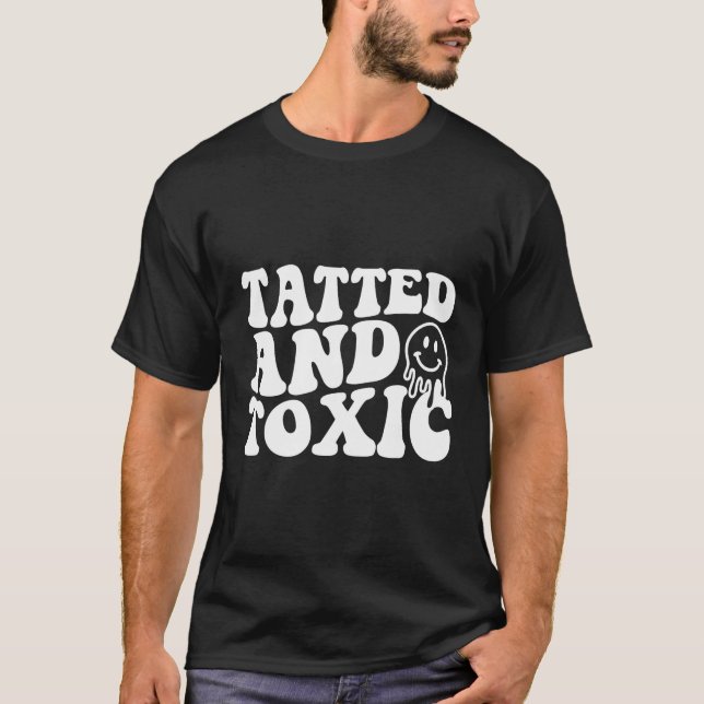 Camiseta Táctico Y Tóxico (Anverso)