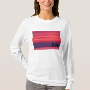 Camiseta Tailandia, bahía de Phang Nga. Cielo rosa reflejad