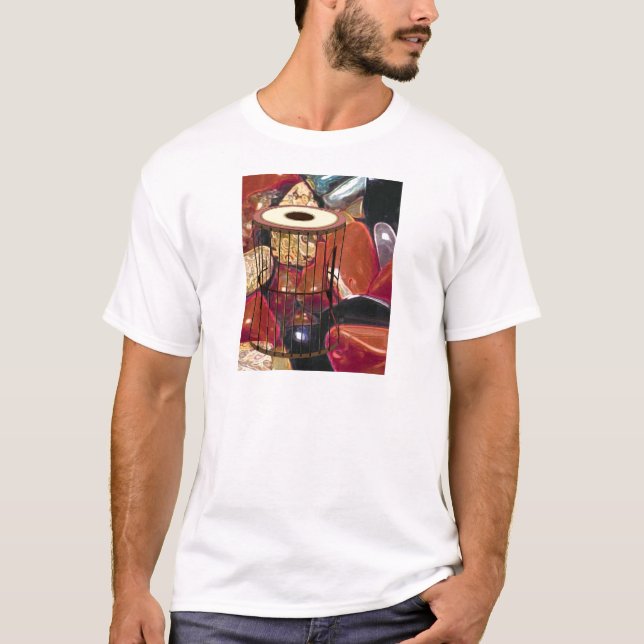 Camiseta tambor del okelele (Anverso)