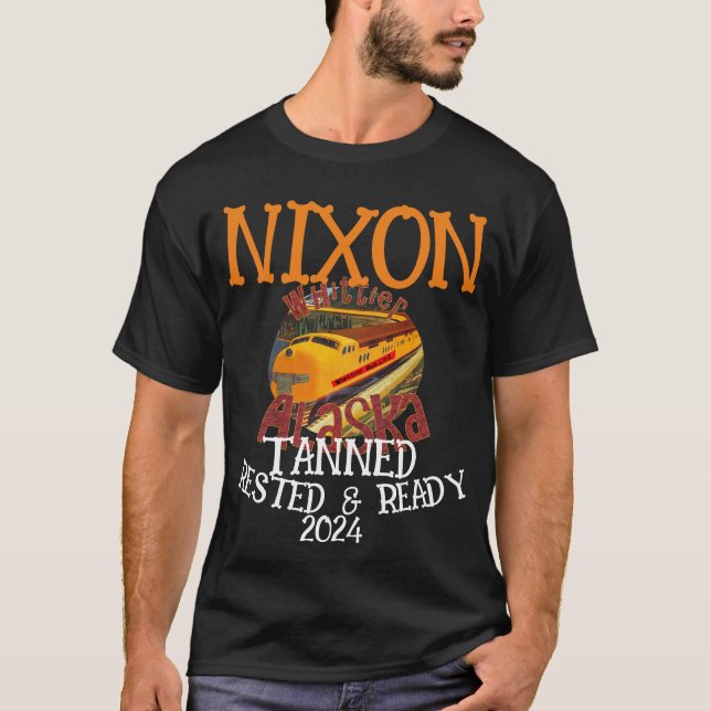 Camiseta Tanned Rested & Ready NIXON 2024 Presidente (Anverso)
