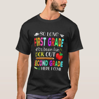 Camiseta Tanto tiempo primer grado segundo grado aquí vengo