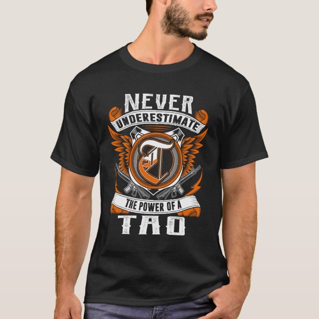 Camiseta TAO - Nunca Subestimar Personalizado (Anverso)