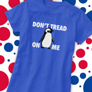 Camiseta Tarifa del pingüino de meme político divertido