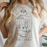 Camiseta Tarjeta Tarot mística La Fiesta Bachelorette De Ho<br><div class="desc">Este diseño presenta un diseño místico inspirado en la tarjeta celestial tarot. Vea toda la colección para ver más elementos coincidentes.</div>