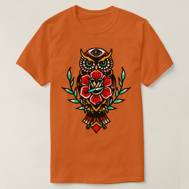 Camiseta tatuaje tradicional de búho rosa (Diseño del anverso)