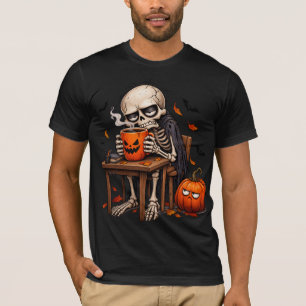 Camiseta Taza de Halloween de esqueleto bebiendo calabaza