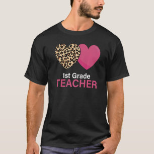 Camiseta Teacher día de San Valentín de primer grado Leopar