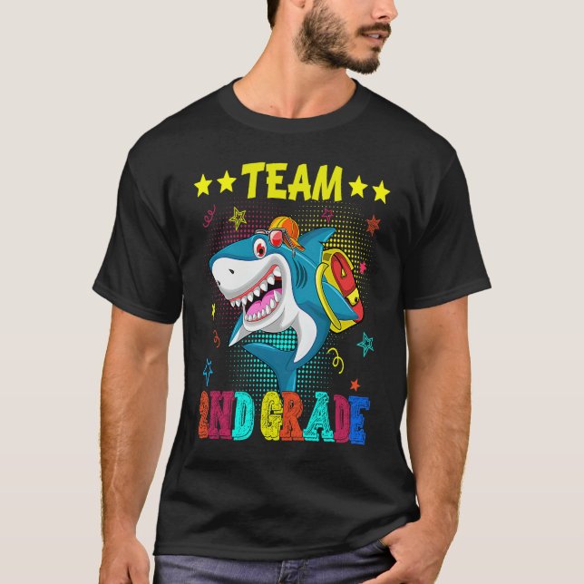 Camiseta Team 2nd Grade Shark  Student Teacher Back To Scho (Anverso)