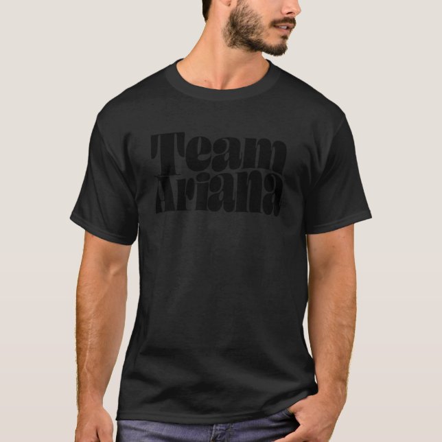 Camiseta TEAM ARIANA Retro Wavy VPR (Anverso)