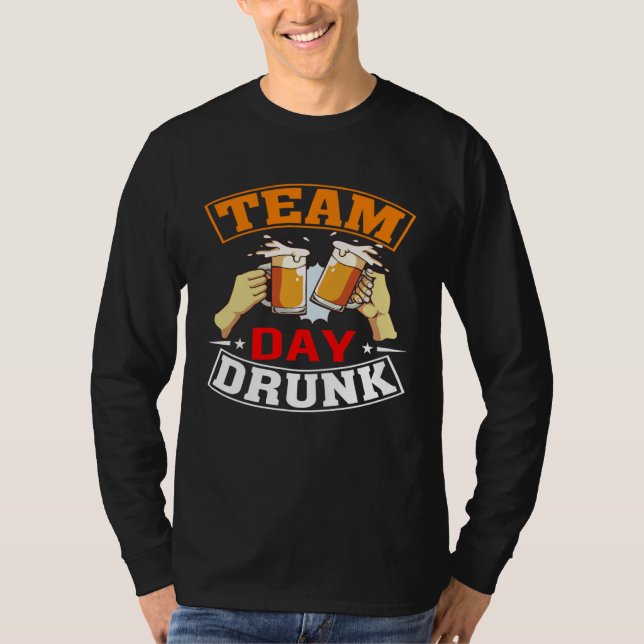 Camiseta Team Day Drunk Beer Garage Day Drinker (Anverso)