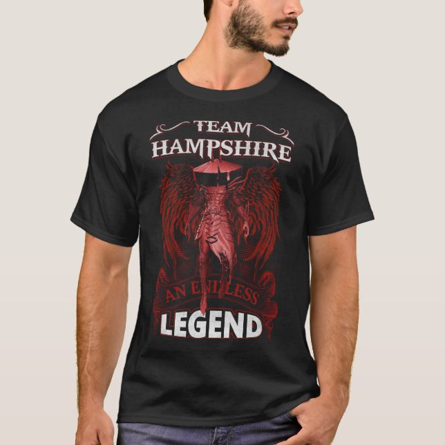 Camiseta Team HAMPSHIRE - Una LEYENDA Interminable (Anverso)