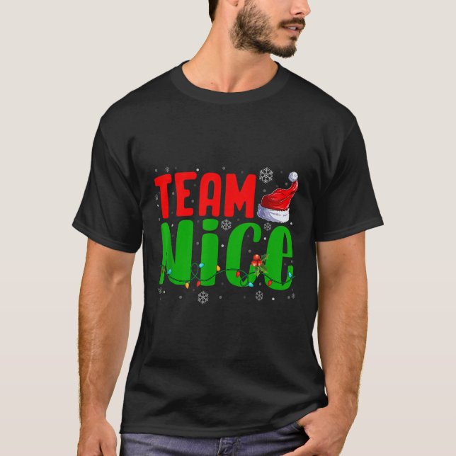 Camiseta Team Naughty Nice Santa Hat Funny Christmas Matchi (Anverso)