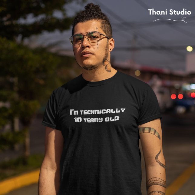 Camiseta Técnicamente... tengo años de Leap Year Birthday. (Subido por el creador)