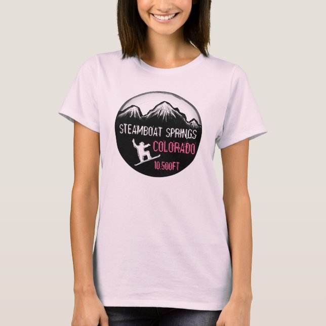 Camiseta Tee de arte de snowboard rosa de Steamboat Springs (Anverso)