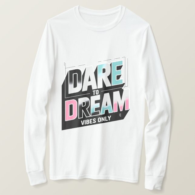 Camiseta Tees gráficos con tipografía audaz (Anverso del diseño)