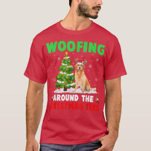 Camiseta Tejiendo en el árbol de Navidad a perro reno