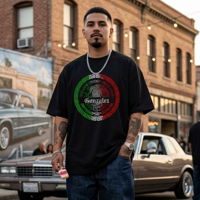 Camiseta temática de México con apellido Gonzalez  (Gonzalez Last name Mexico themed T-shirt Men)