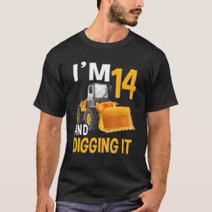 Camiseta Tengo 14 años y cavé 14 niños 14 toros de cumpleañ