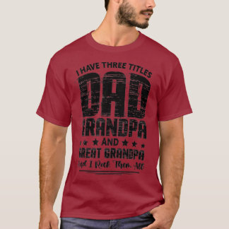 Camiseta Tengo 3 títulos Papá Abuelo Padres