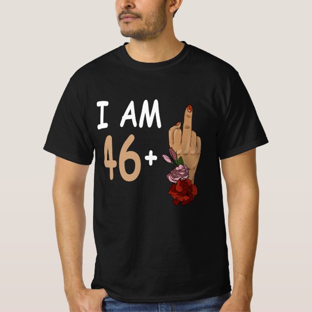 Camiseta Tengo 46 Más 1 Dedo Medio Por 47 Años 47 Y (Anverso)