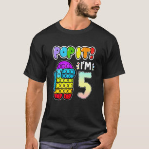 Camiseta Tengo 5 años entre Pop It con el quinto cumpleaños