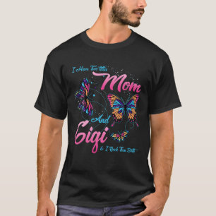 Camiseta Tengo Dos Títulos Mamá Y Gigi Y Les Rocío Bot