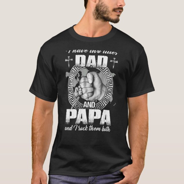 Camiseta Tengo Dos Títulos Papá Y Papá Y Los Rocío Bot (Anverso)