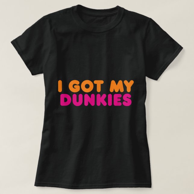 Camiseta Tengo mi café con jerga de Dunkies (Diseño del anverso)