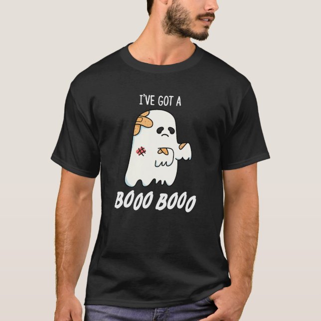 Camiseta Tengo un Boo Boo Gracioso Ghost Pun Dark BG (Anverso)