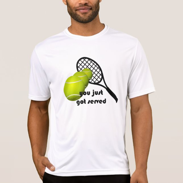 Camiseta Tenis Que Recién Servido Con Un Deporte-Tek Activo (Anverso)