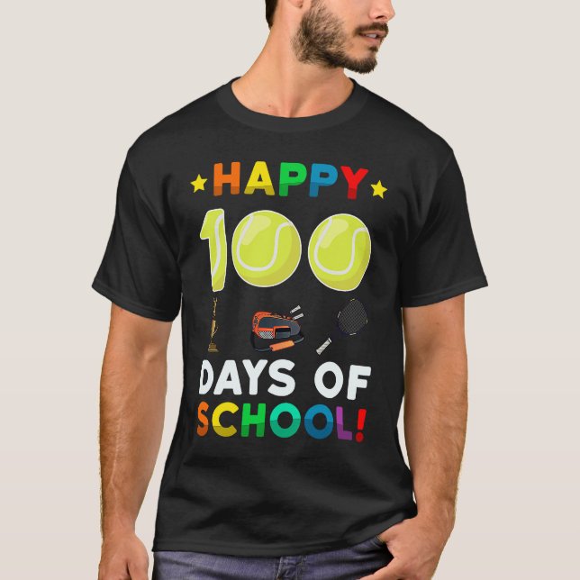 Camiseta Tennis Ball Sport I Kicked 100 Days of School Teac (Anverso)