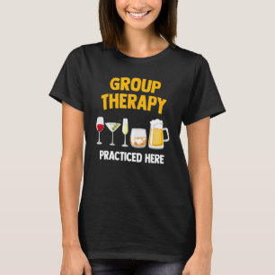 Camiseta Terapia grupal - Bebida de alcohol con alcohol y a