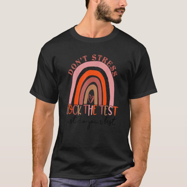 Camiseta Test Day Rock the Test Rainbow Leopard Teacher Stu (Anverso)